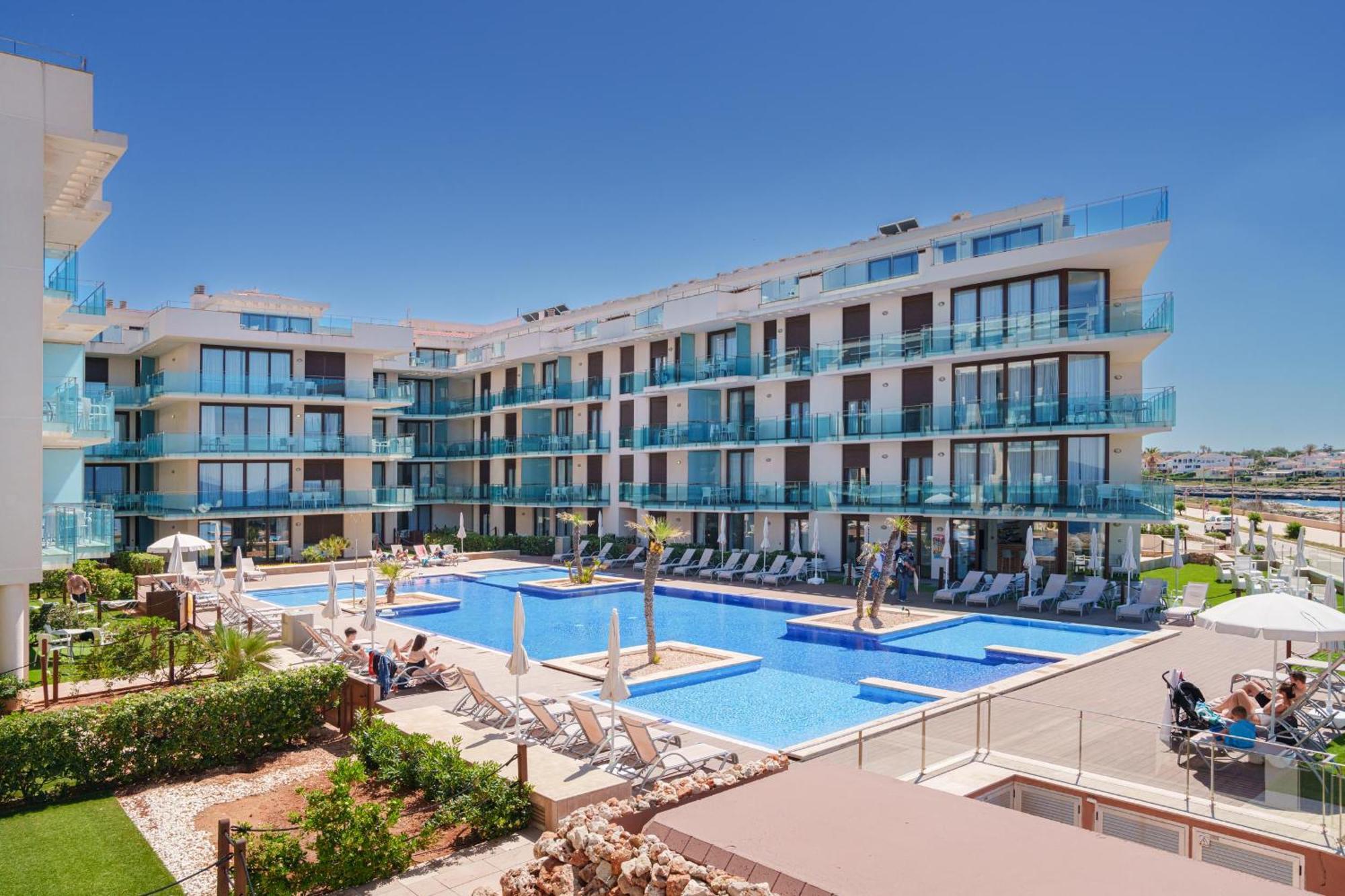 Aparthotel Ferrer Skyline Ciutadella  Εξωτερικό φωτογραφία